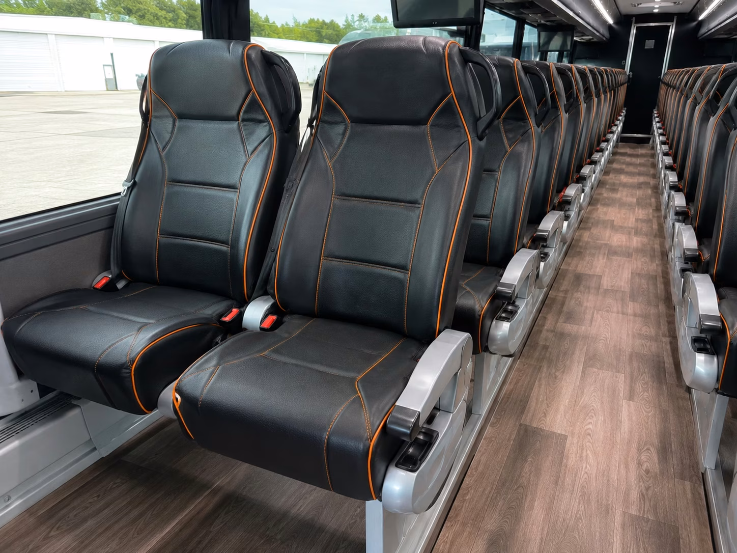 how where and when you re traveling affects wyoming bus rental rates