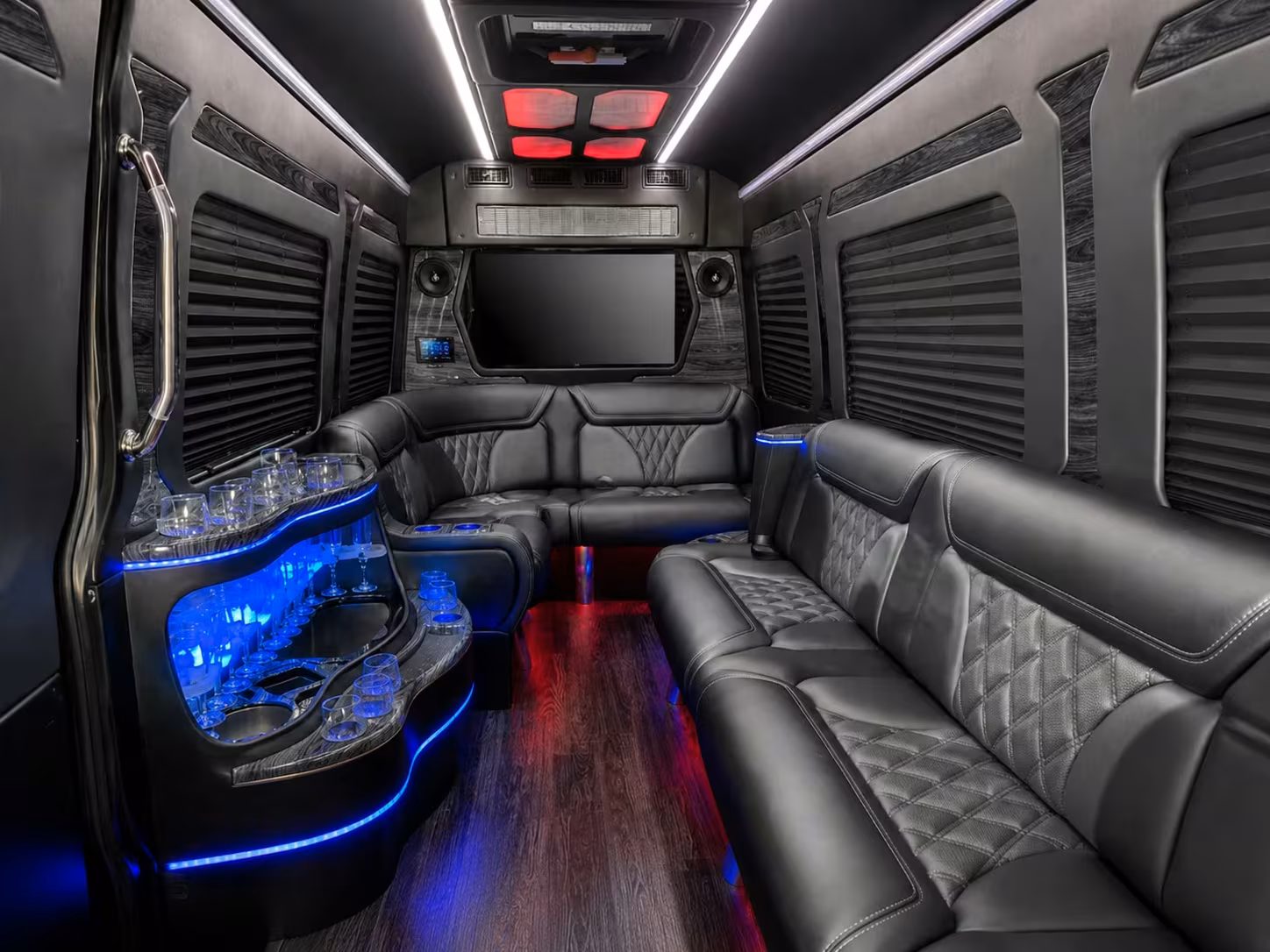 wyoming church bus rentals for airport and long distance travel