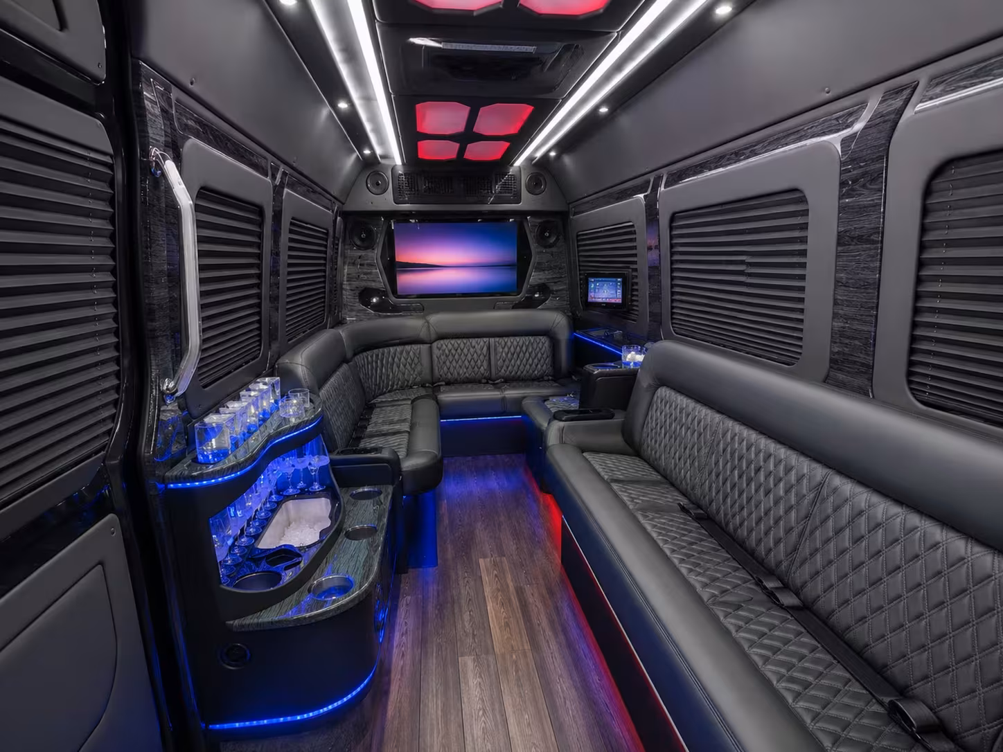 wyoming corporate shuttle buses to conventions and trade shows